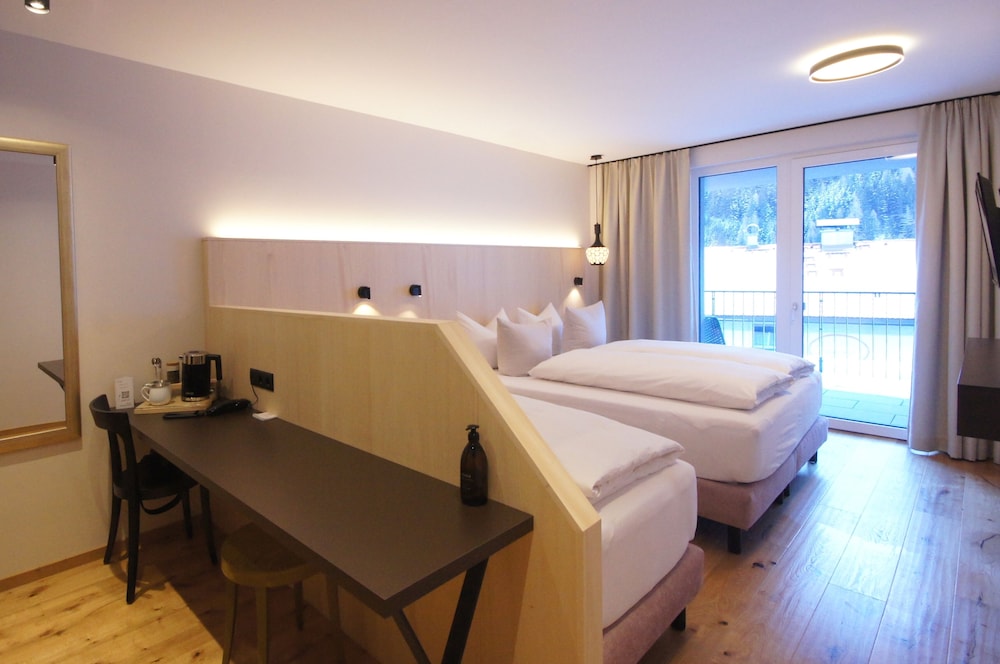 Superior Triple Room - Photo 2