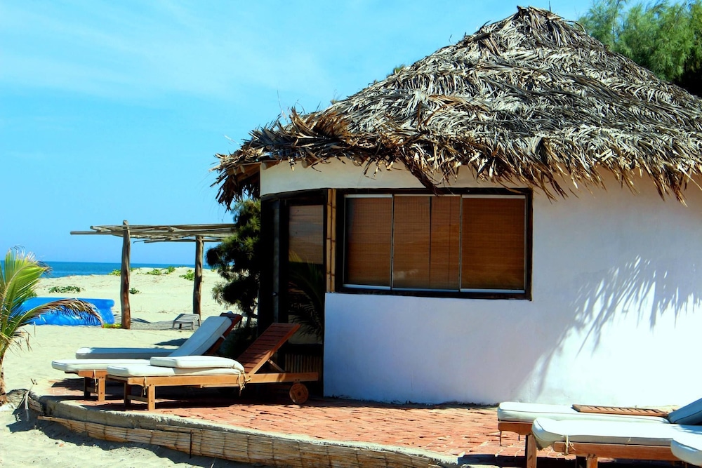 Quadruple Bungalows photo 2