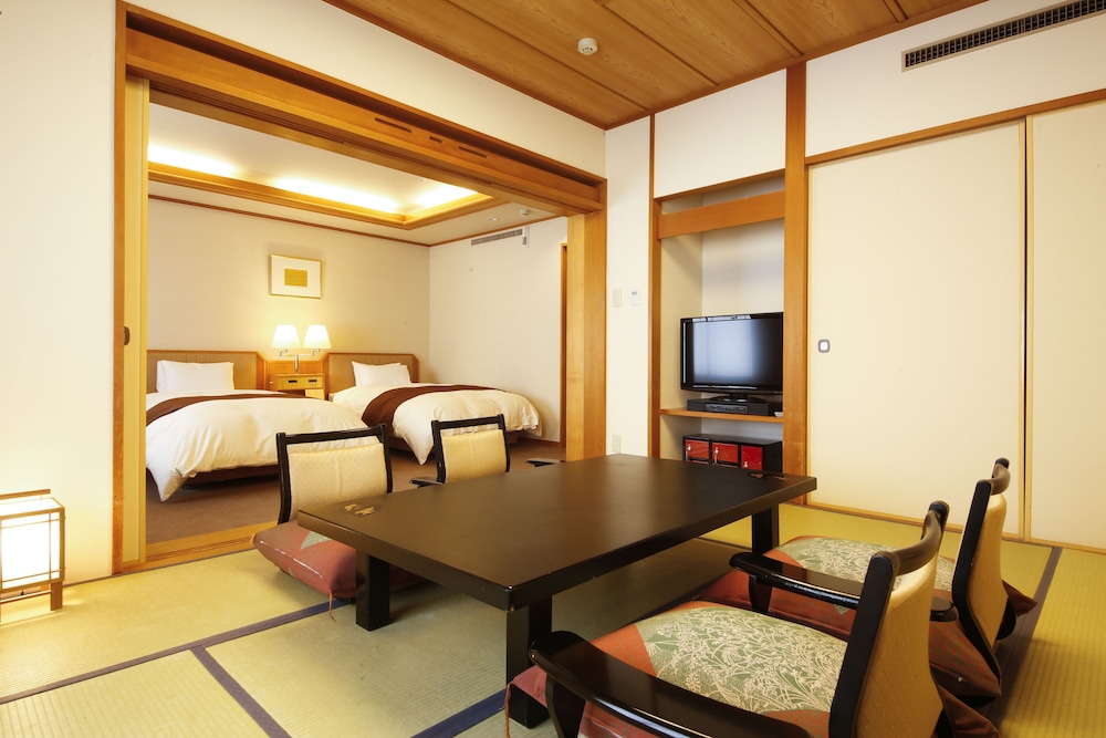 [Tenryokaku] Standard Japanese and Western Style, Non Smoking with Hida Beef Special Kaiseki - Photo 2