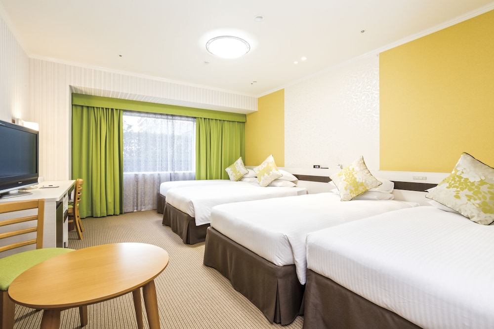 [Plus Floor] Superior Plus Twin Room (32 Sqm), Non Smoking - Photo 2