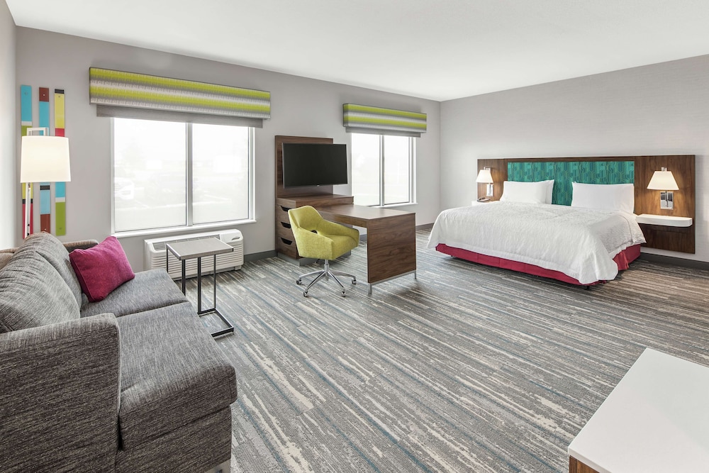 Signature Studio Suite, 1 King Bed, Accessible, Non Smoking (Roll-In Shower) - Photo 1