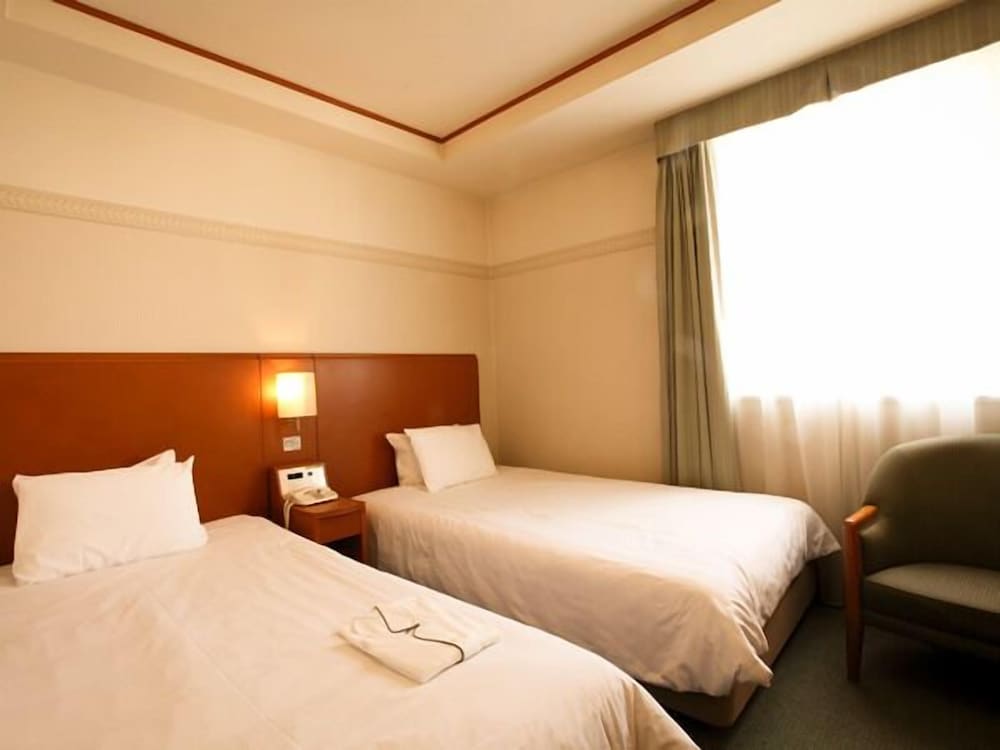 Twin Room - Photo 2