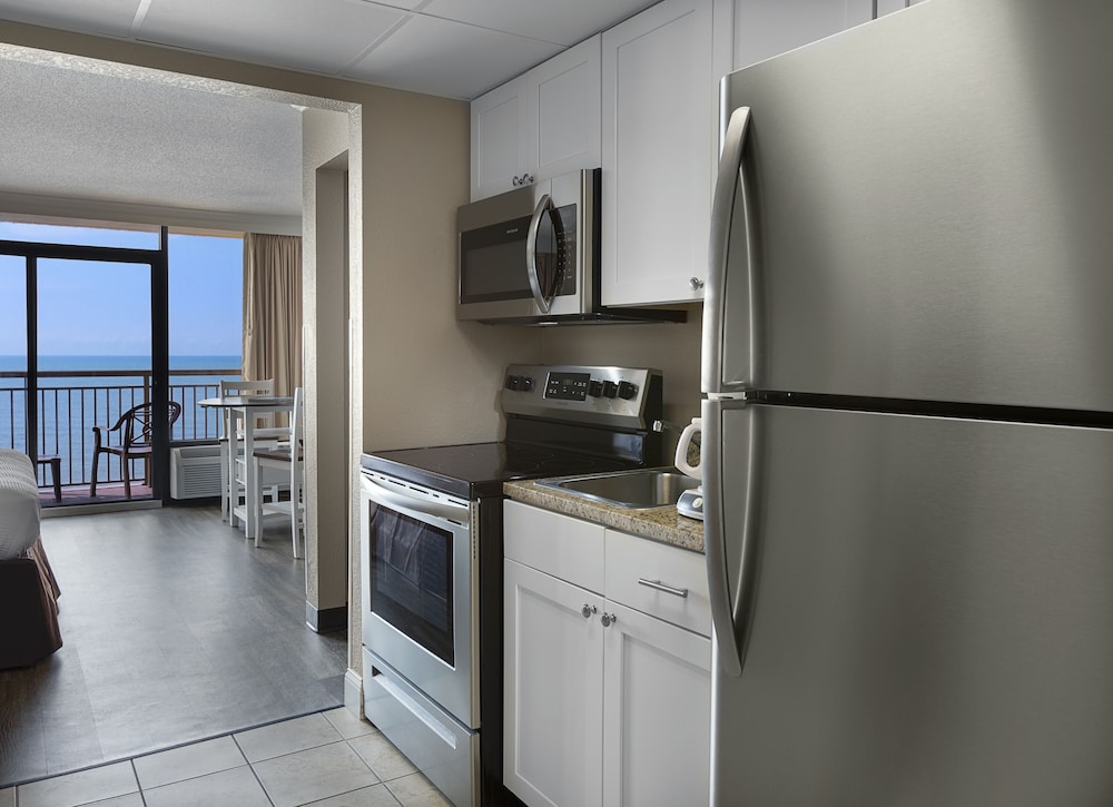 Oceanfront King Efficiency photo 2