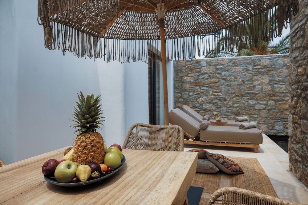Asty 2 Bedrooms Suite, Private Pool - Photo 6
