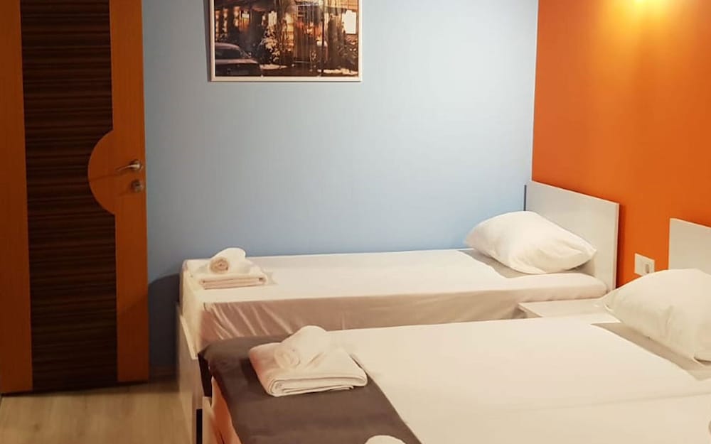 Economy Apartment, Multiple Beds photo 1