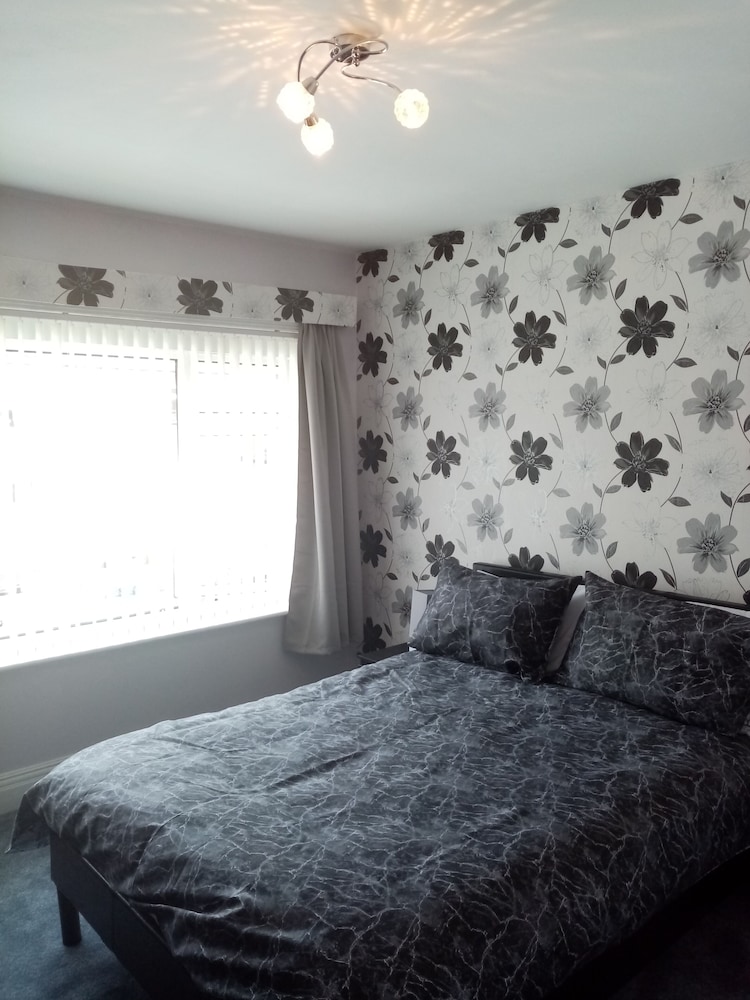 Double Room, Ensuite (1Bee) photo 1