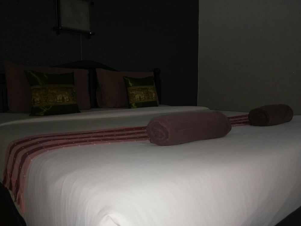 Standard Double Room - Photo 4