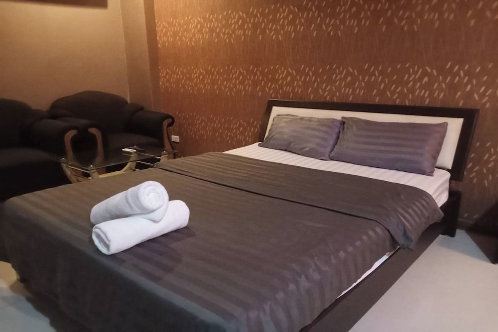 Standard Double or Twin Room photo 2