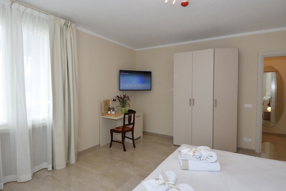 Panoramic Double or Twin Room, Lake View (Classic vista lago - Rosa)