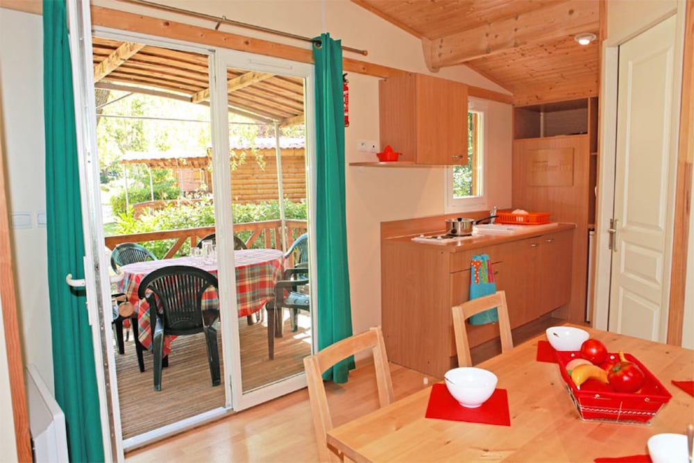 Bungalow (4-5 pers)