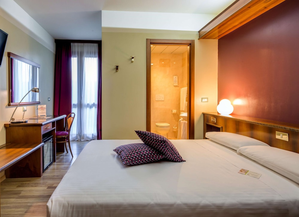 Standard Double Room, 1 Large Twin Bed photo 1