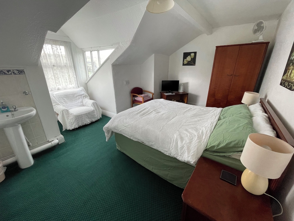 Double Room, Hill View photo 1