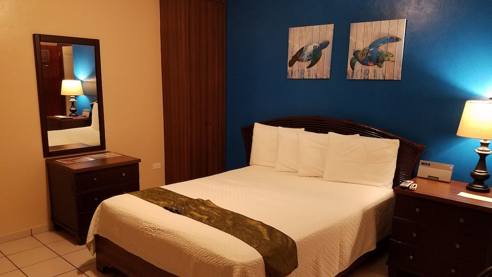 Standard Room, 1 Queen Bed
