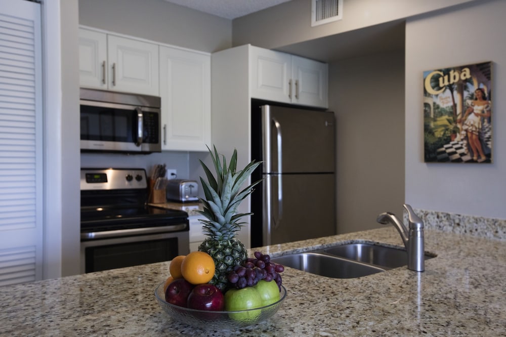 Suite, Multiple Beds, Ocean View (Standard Two Bedroom Ocean View Suite) - Photo 8