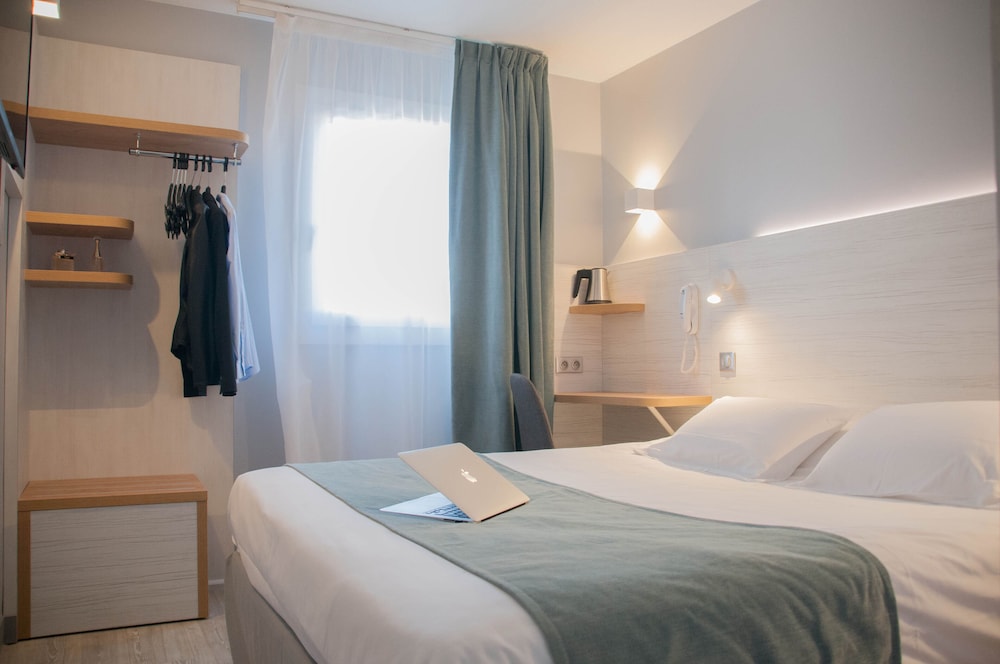 Standard Room, 1 Double Bed photo 2