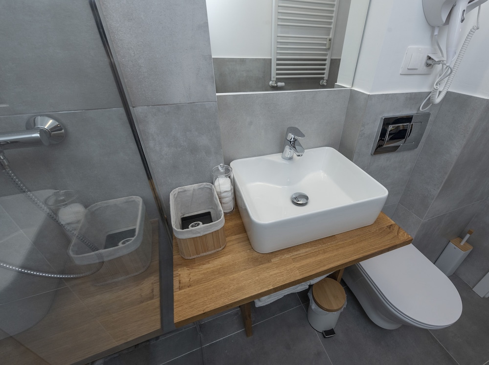 Apartment - Photo 8
