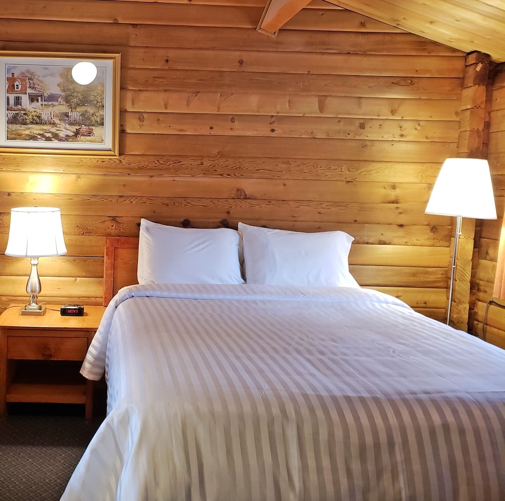 Standard Room, 1 Queen Bed photo 1