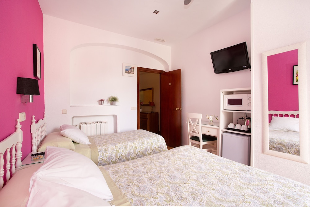 Family Triple Room photo 2