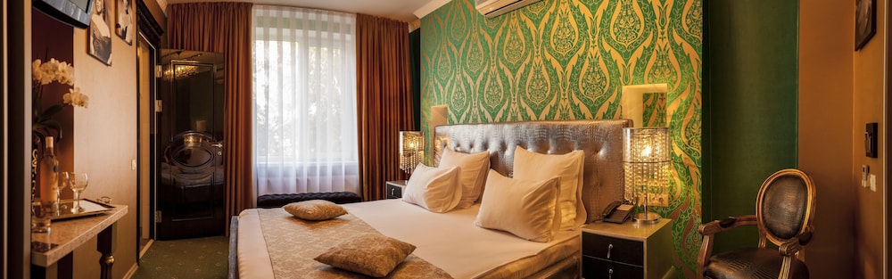 Economy Single Room