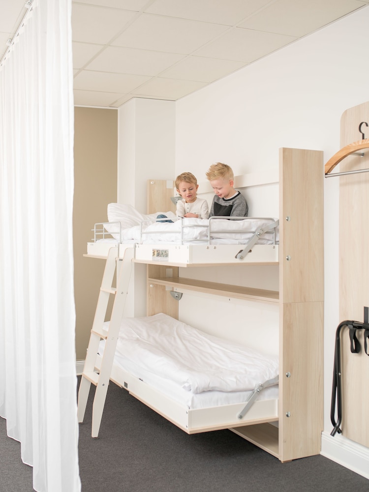 Family Room, 1 Double Bed, Non Smoking (Larger Room;Bunk beds)