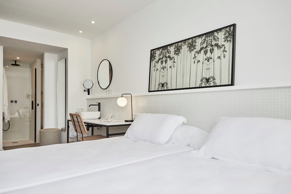 Habitación Triple, Balcón