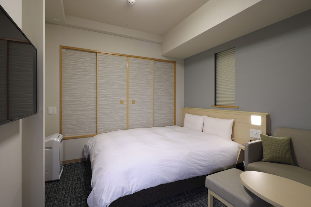 Room photo 2