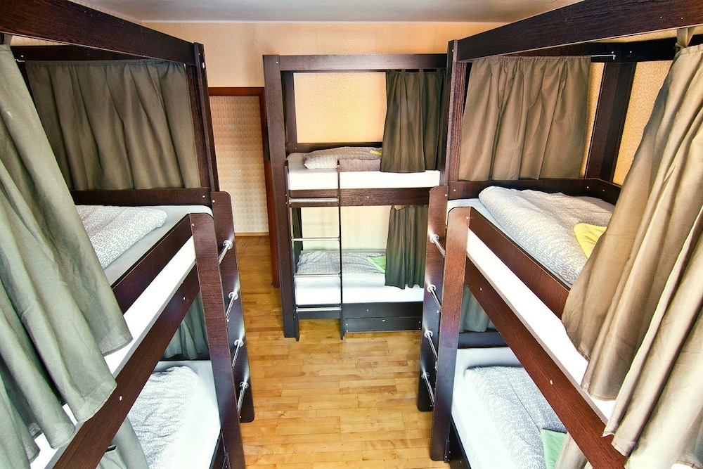 Shared Dormitory, Women only (6 guests) photo 3