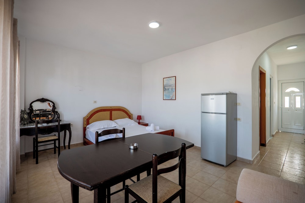 Comfort Quadruple Room