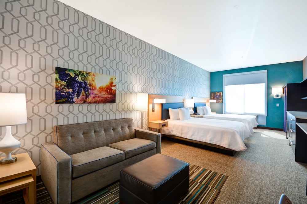 Studio, 2 Queen Beds, Accessible, Bathtub (Mobility & Hearing) - Photo 2