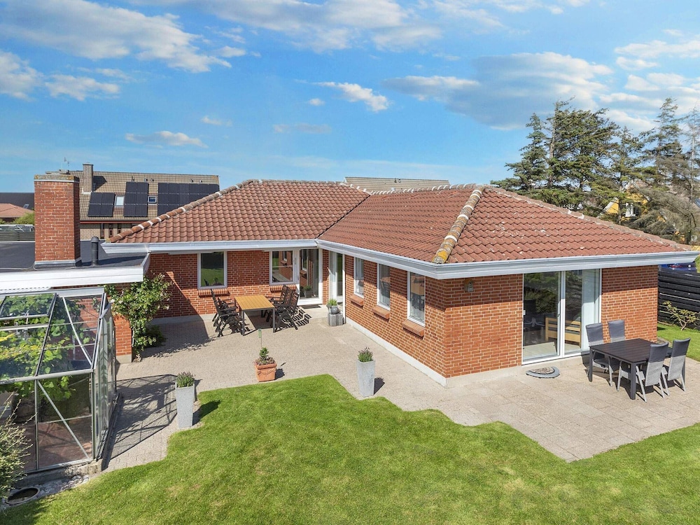 House photo 1