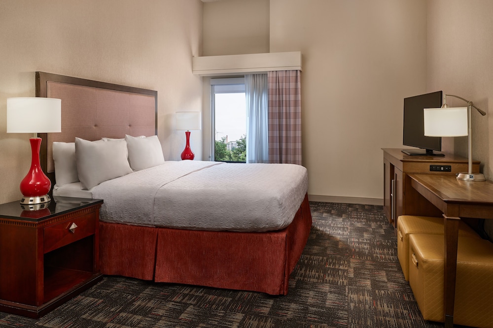 Suite, 1 King Bed, Non Smoking
