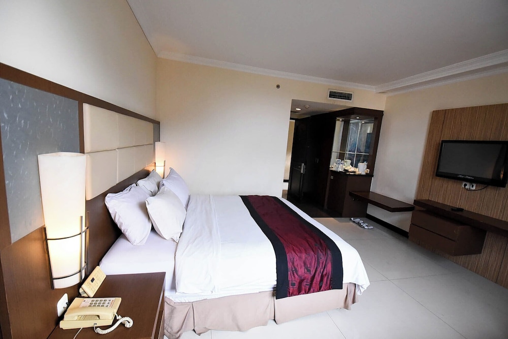 Executive Room photo 3