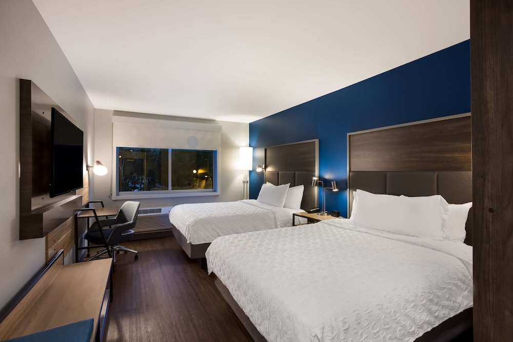 Room, 2 Queen Beds