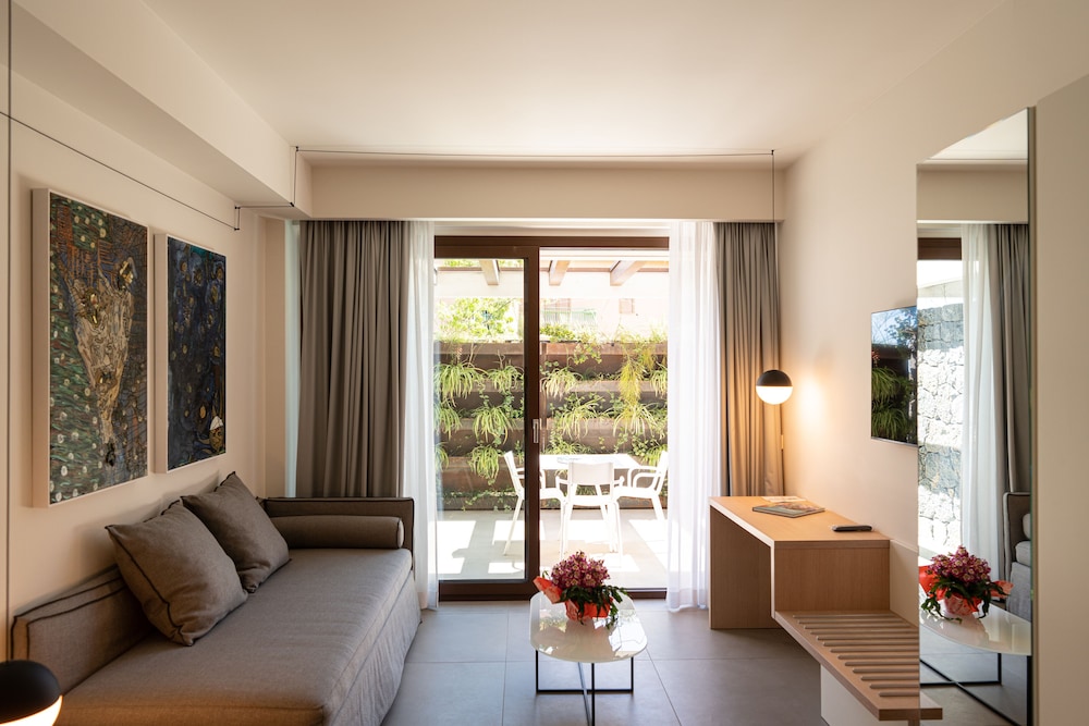 Junior Suite, Terrace photo 3