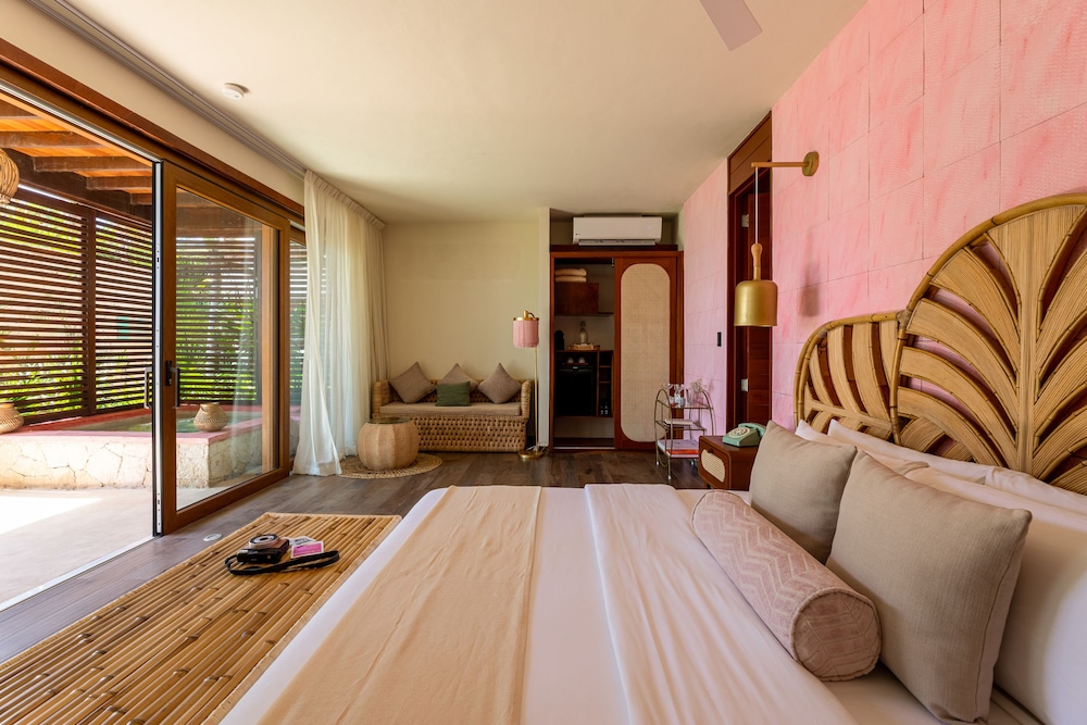 Jungle View Room With Refreshing Plunge Pool