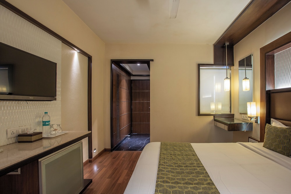 Signature Room photo 3