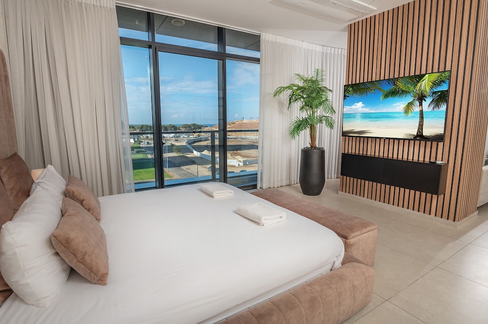 Luxury Suite, Sea View