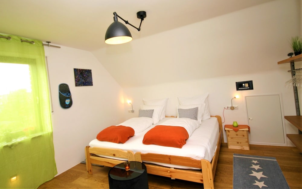 Comfort Twin Room