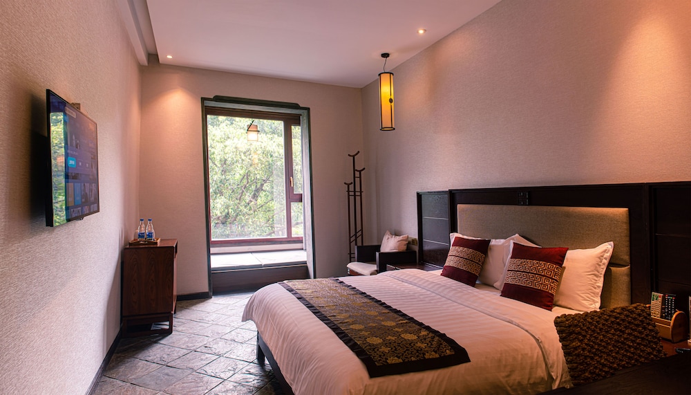 Jiyuan Family Room photo 1