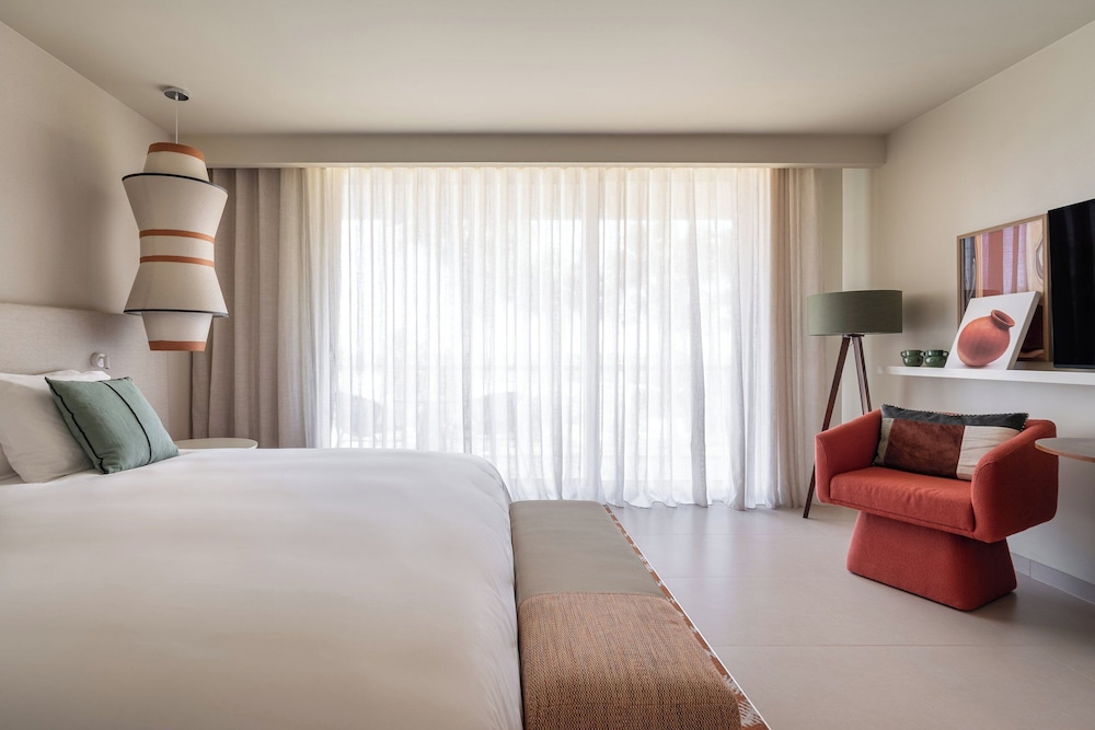 Premium Room - Photo 1