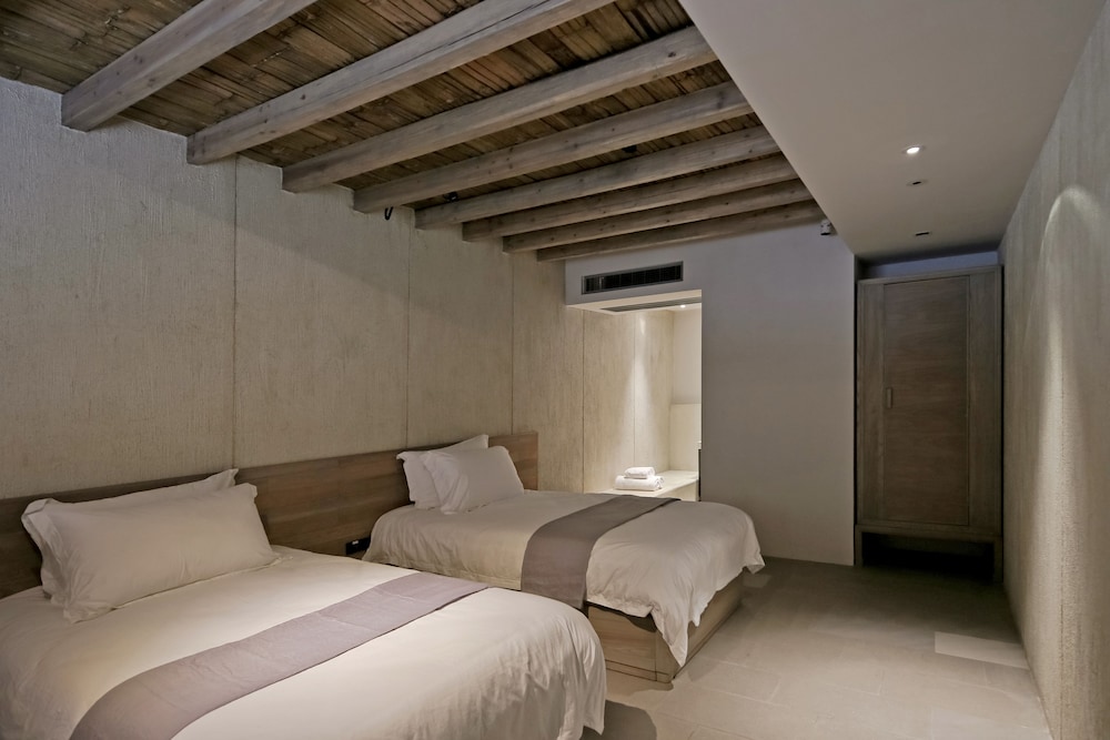 Superior Twin Room photo 1