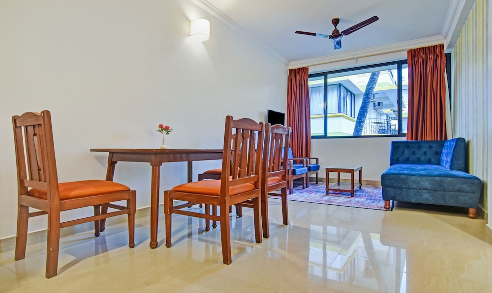 Superior Room, Pool View - Photo 2