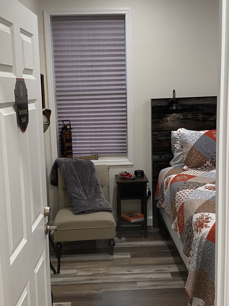 Schoolhouse Suite