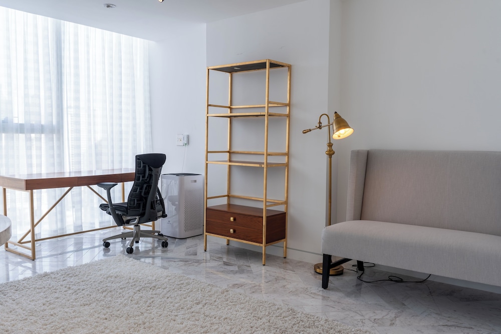 Luxury Apartment, City View photo 3