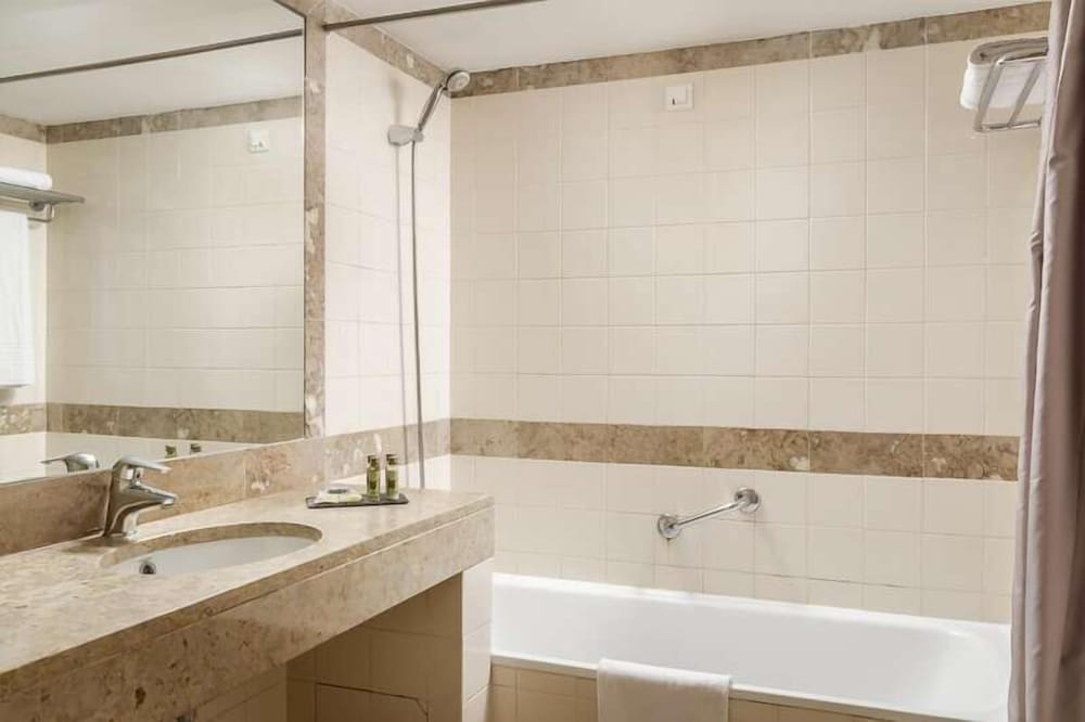 Standard Suite photo 2