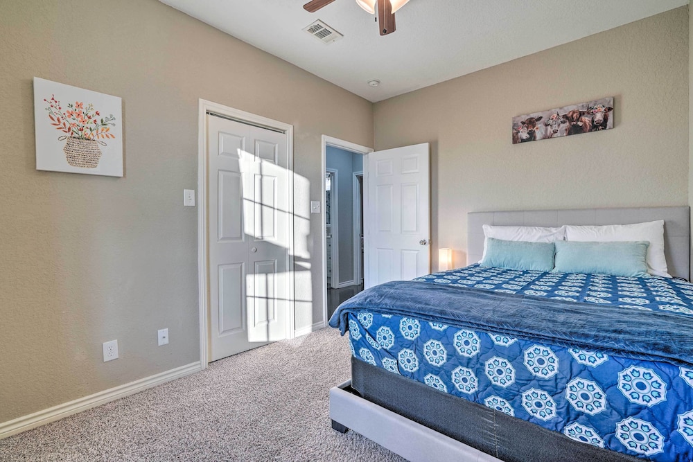 House (6 Bedrooms) photo 3