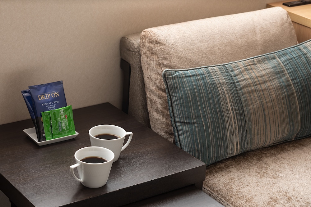 Moderate Twin Room, Non Smoking thumbnail 5