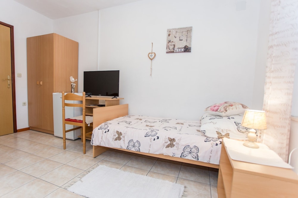 Twin Room photo 2