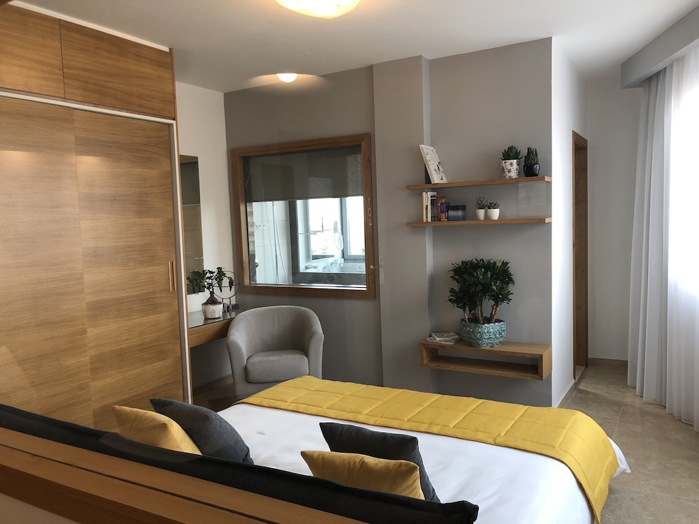 Two bedrooms apartment