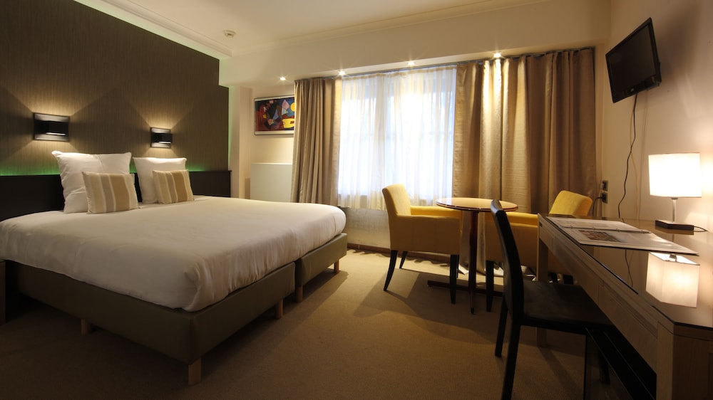 Standard Double Room, Forest Side